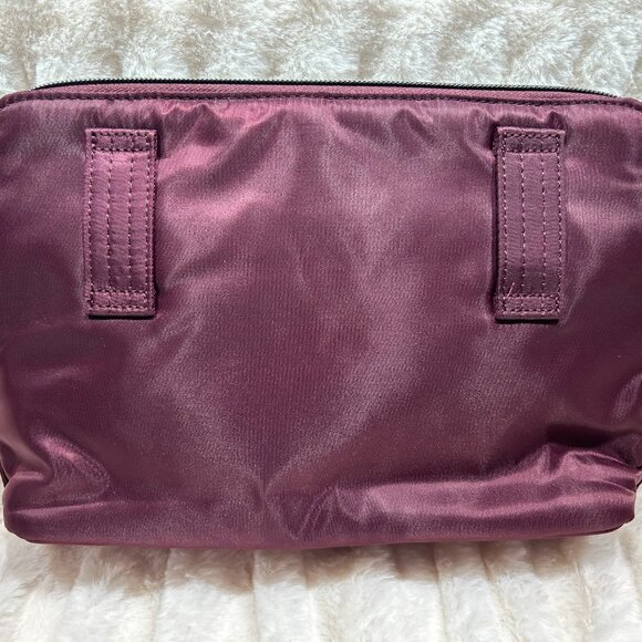 Retired Lug Pirouette Quilted RFID 2-in-1 Crossbody & Belt Bag in Wine Blush - Picture 3 of 10